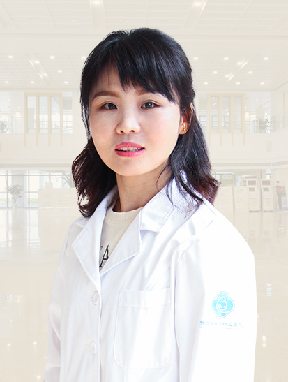 李莉